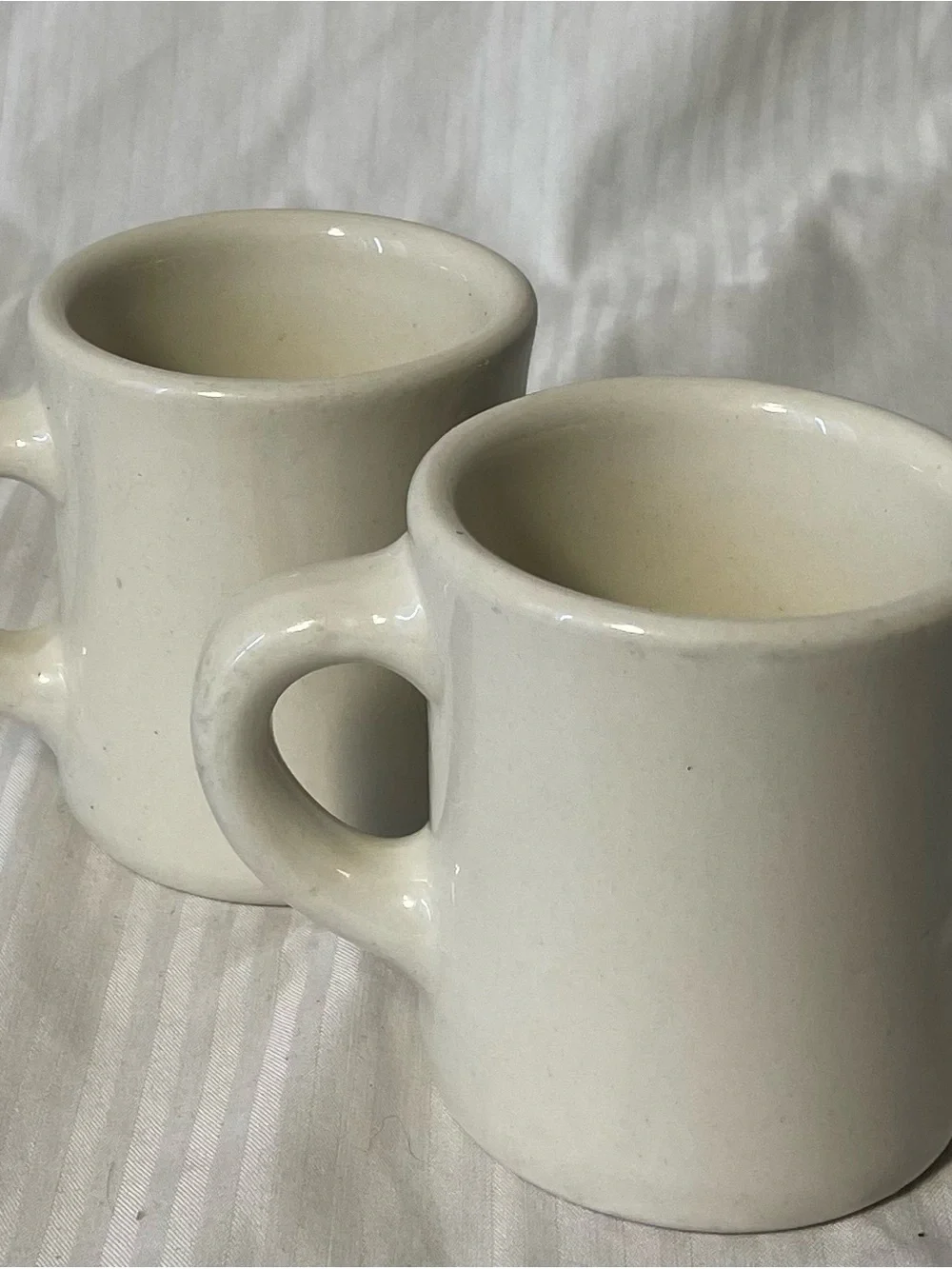 2 vintage Victor coffee mugs